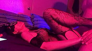 Lazycatdoll Feels Intense Pleasure Seducing Neighbor Into Interactive Fingering Session