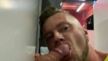 Massive gay amateur cumshots on face and in mouth