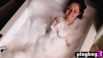 Perfect Ass Ukrainian MILF Diana Lark Strips Wet and Naked