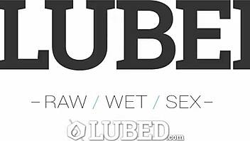 Find teen girls for one night fuck 😏