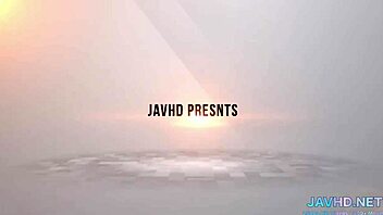 Lovely Japanese MILFs.