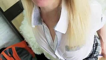 น้องสาวแท้ๆ อายุ 18 อยากเรียนแต่ฉันอยากก้นแน่นของเธอ!