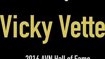 big boobed milf vicky vette rubbing wet pussy and sucking cock