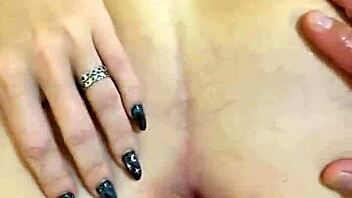 Ruiva tatuada implorou para tomar sô no cuzinho pois queria ficar arrombadinha, gozei no cu dela - zara snake e raul kobra.