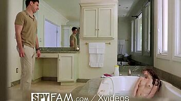 Stepsister Sucks Stepbro in Bathtub, OMG So Hot!