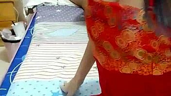 Mobile live beauty streamer and friend show footjob blowjob bathroom sex shower