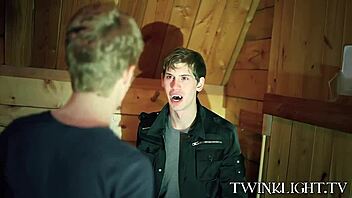 vamps twinks jayden ellis and sexy kain lanning railing