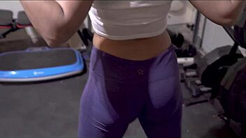 Efter træning massere med stemo Sheena Ryder bliver fræk del 1