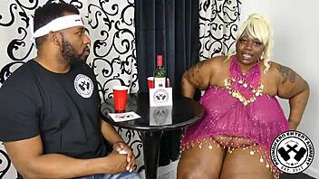 Ssbbw Nikki Nailz Interview With Poundhardxxx Com