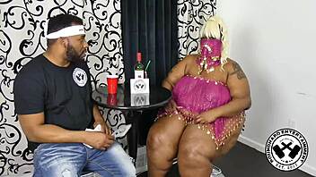 Ssbbw Nikki Nailz Interview With Poundhardxxx Com