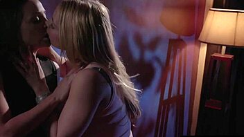 Gorgeous lesbians enjoy adorable full movie fun