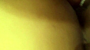 Vietnamese homemade clip with raw amateur action in intimate setting