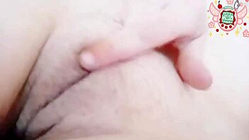 perfect shaved pussy pawg is longing for a big cock to fill her up with masturbation