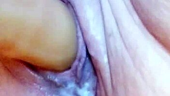 Creamy Bathtub Solo Dildoing In The Pool