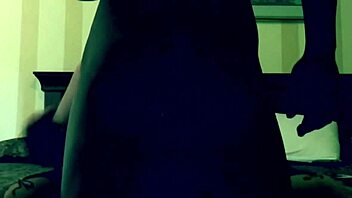 i'm cherrysoda, sucking cocks in no-tell motel threesome.