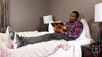 Conversational-Emoji petite mini stallion's pussy pounded hard by rome major, wow! 😍