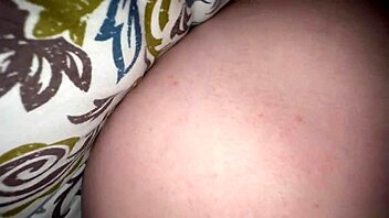 Guy eats girlfriend's pussy, making her cum twice while sucking every drop