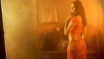 Beautiful Bollywood Girl Strips