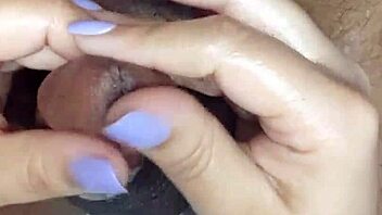 ¡Masaje prostático se convierte en acción salvaje de creampie!