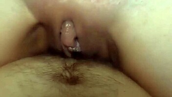 watch these teen pussy lips make huge cumshot erupt