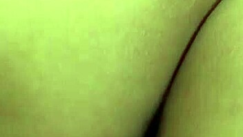 Intense Pleasure Eating Novinha's Ass From Behind