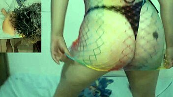 I watch huge booty girlfriend raw doggystle in pov!