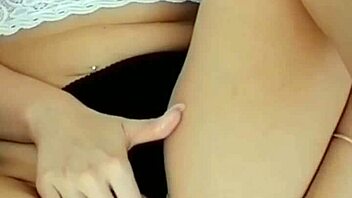 young 18+ solo handjob in pantyhose 😍