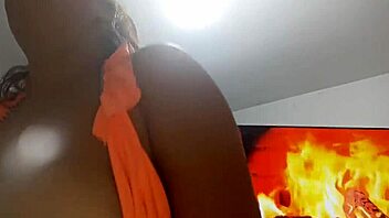 argentinian brunette takes dick in ass 😏