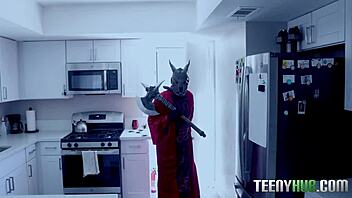 Rissa May Sucks Will Pounder's Big Cock Hard!