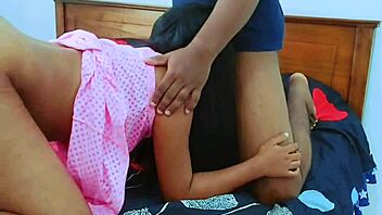 Morning Sex with Indian Desi Couple is Pure Amateur Bliss!