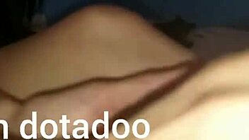 Morena Safadinha Batendo Punheta com o Pezinho