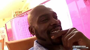 Does Melissa Lauren love getting ass dicked and gaped by Lex Steele?