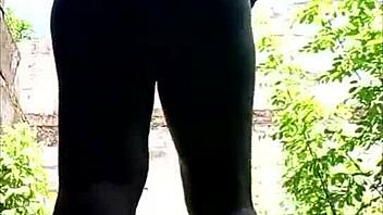 i luv dat ebony teen 18+ ass outdor in ghetto.