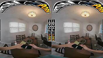 Feeling Intense Lust With Stepmom Carmela Clutch