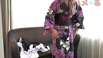 Shaved Asian Actress Anzu Kyocha Stars In Intense Sex Scenes!