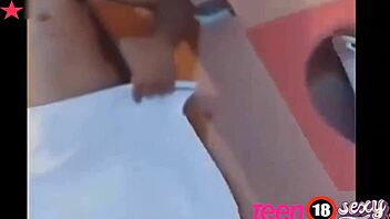 Mi Madrastra No Esta En La Habitacion Y Quiero Comer La Polla De Mi Padrastro Que Esta En El Baño Sexo Con Mi Padrastro