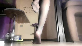 Look At These Sweaty Feet After Training, So Hot!