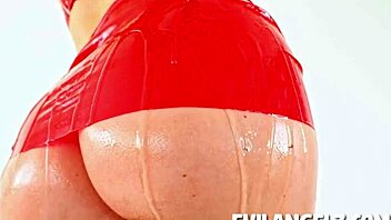 Slimthick Vic getting anally fucked hard by Zac Wild 😈