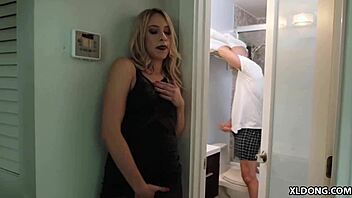 Slutty Roommate Craves Huge Cock in Toilet Cum Blast!