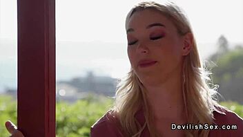 Watch this married guy bang a hot wife at the beach resort?