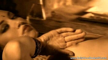 i am a seductress from india dancing nude and teasing