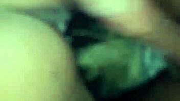 Does Hood Bitch Cum On Big Dick?