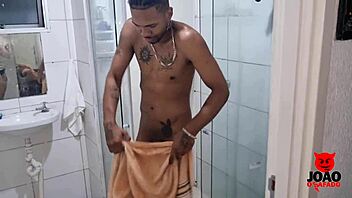 Chefona Araujo Enjoys Shower After Recording