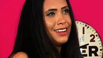 i'm a slutty beauty getting jizz on my face swallering all the cum