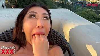 MetaXXXVerse VR第3集预告 Nicole Doshi Musa Phoenix户外大屌。中国妹出轨狠干！