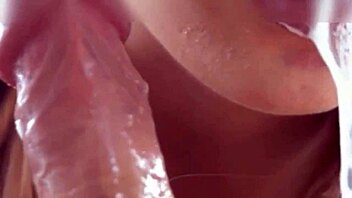 Gozada sucks and fucks her way to pleasure