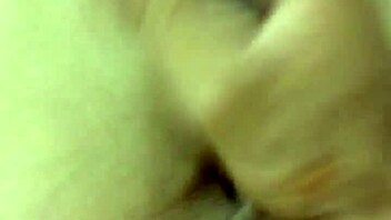 jerking off punheta with emojis 😏