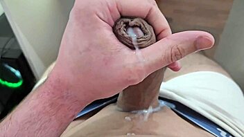 filem super aku apa pendapat kau pasal solo twink biseksual ni?