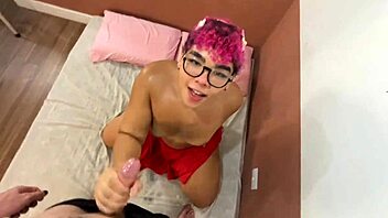 she greedy sucked a lot