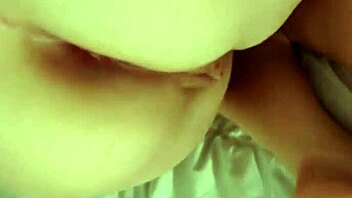 i watch sexy milf masturbate without panties in doggystyle